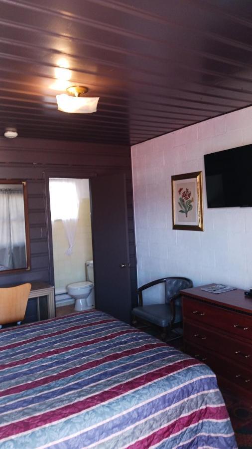 White Pine Motel Ely Ngoại thất bức ảnh